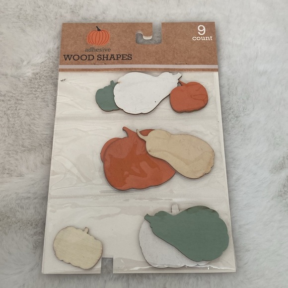 Target BP Fall 2020 Assorted Wood Shapes - Picture 8 of 13